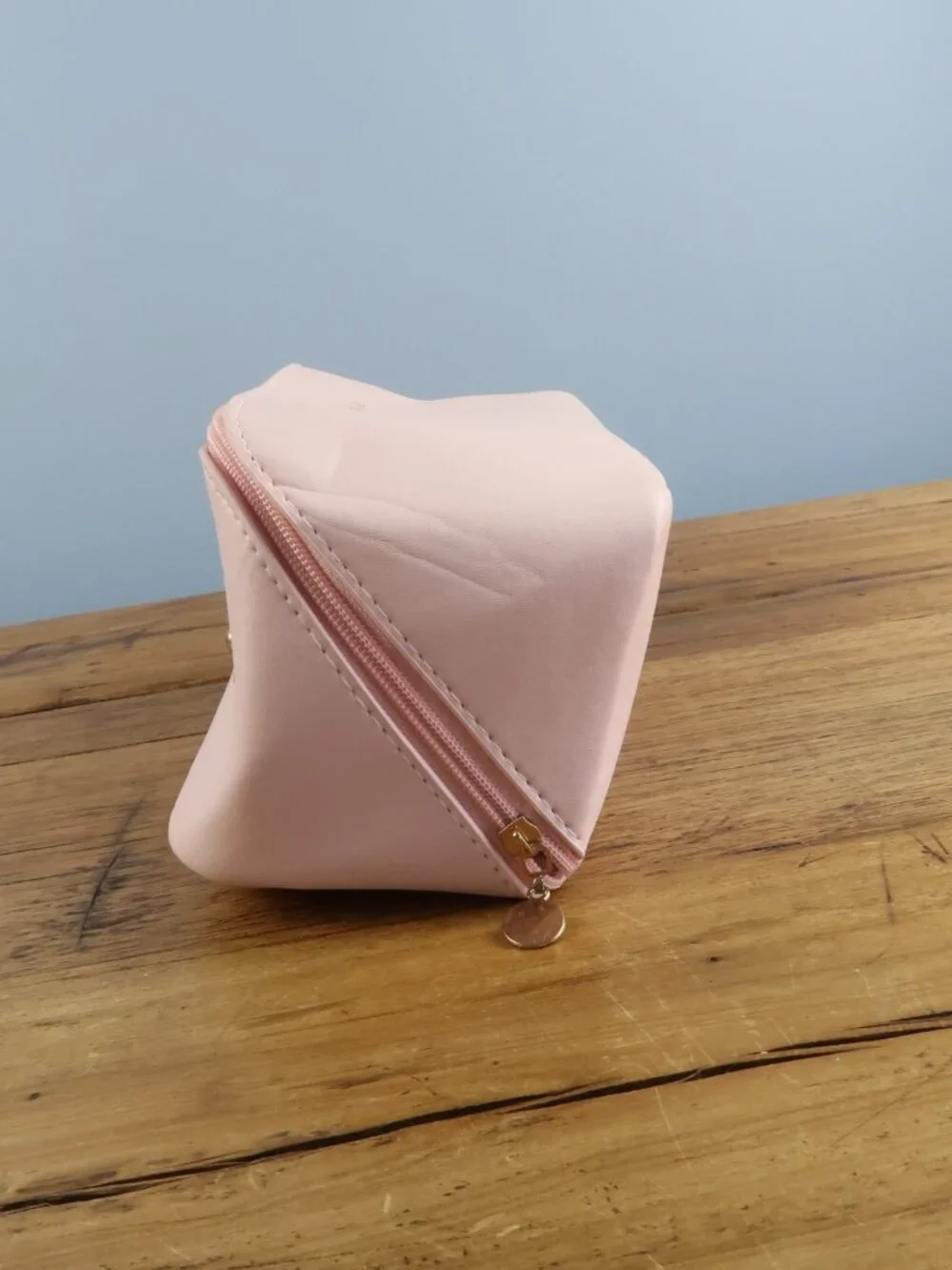 MAKE UP OR JEWERLY TRAVEL OR STORAGE BAG PINK WITH HANDLE